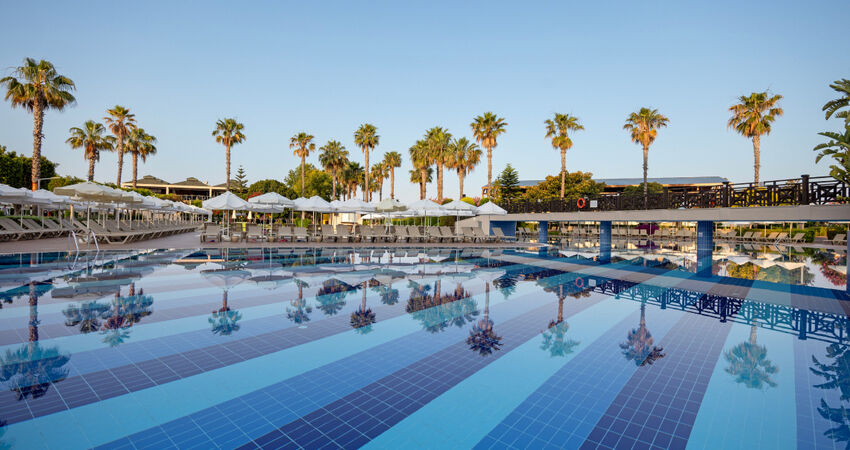 Tui Magic Life Jacaranda